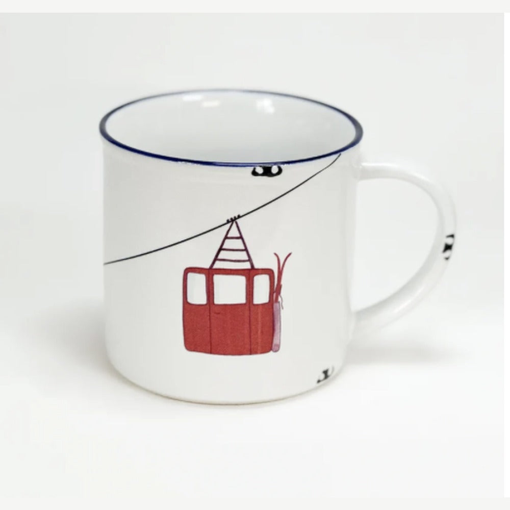 Tasse Gondel rot: weiße Emaille-Tasse mit roter Gondel und dunkelblauem Rand