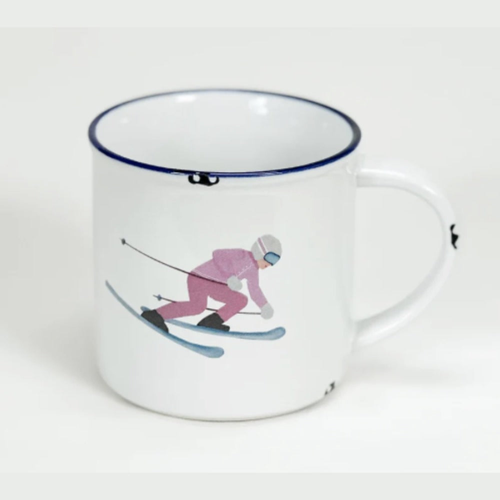 Tasse Skifahrerin: weiße Emaille-Tasse mit Skifahrerin in rosa Rennanzug